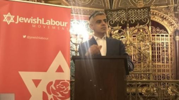 Kipar wearing Sadiq Khan Attends and Talks at Jewish Labour