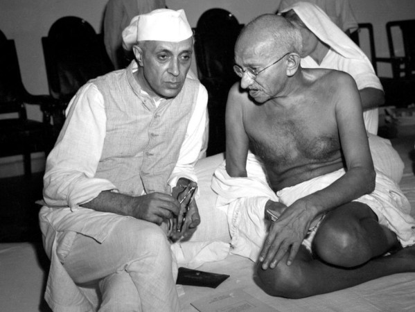 Gandhi and Nehru in 1942